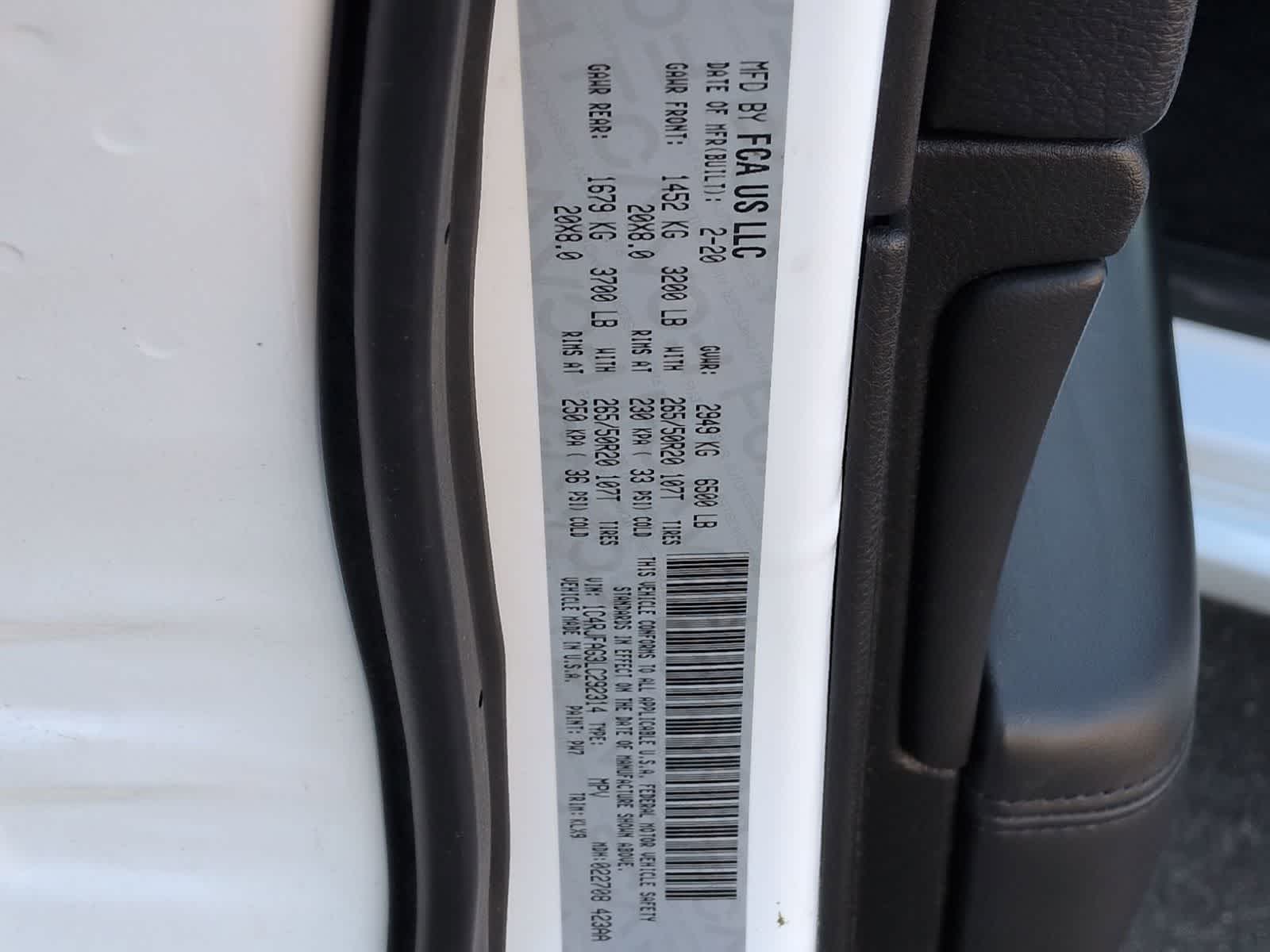 Thumbnail: 2020 Jeep Grand Cherokee - 37