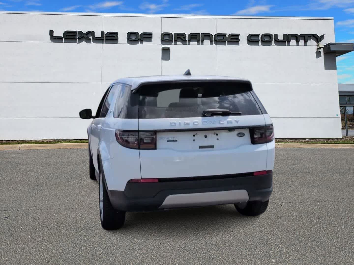 Thumbnail: 2020 Land Rover Discovery Sport - 7