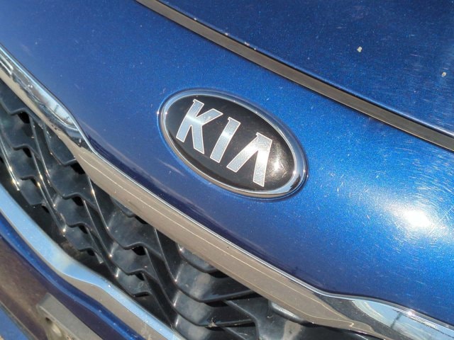 2019 Kia Optima S 12