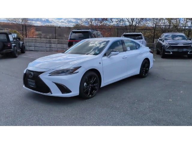 2025 Lexus ES 350 F SPORT Design photo 4