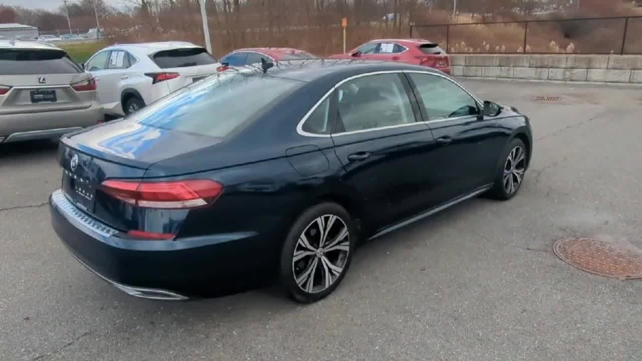 Thumbnail: 2022 Volkswagen Passat - 8