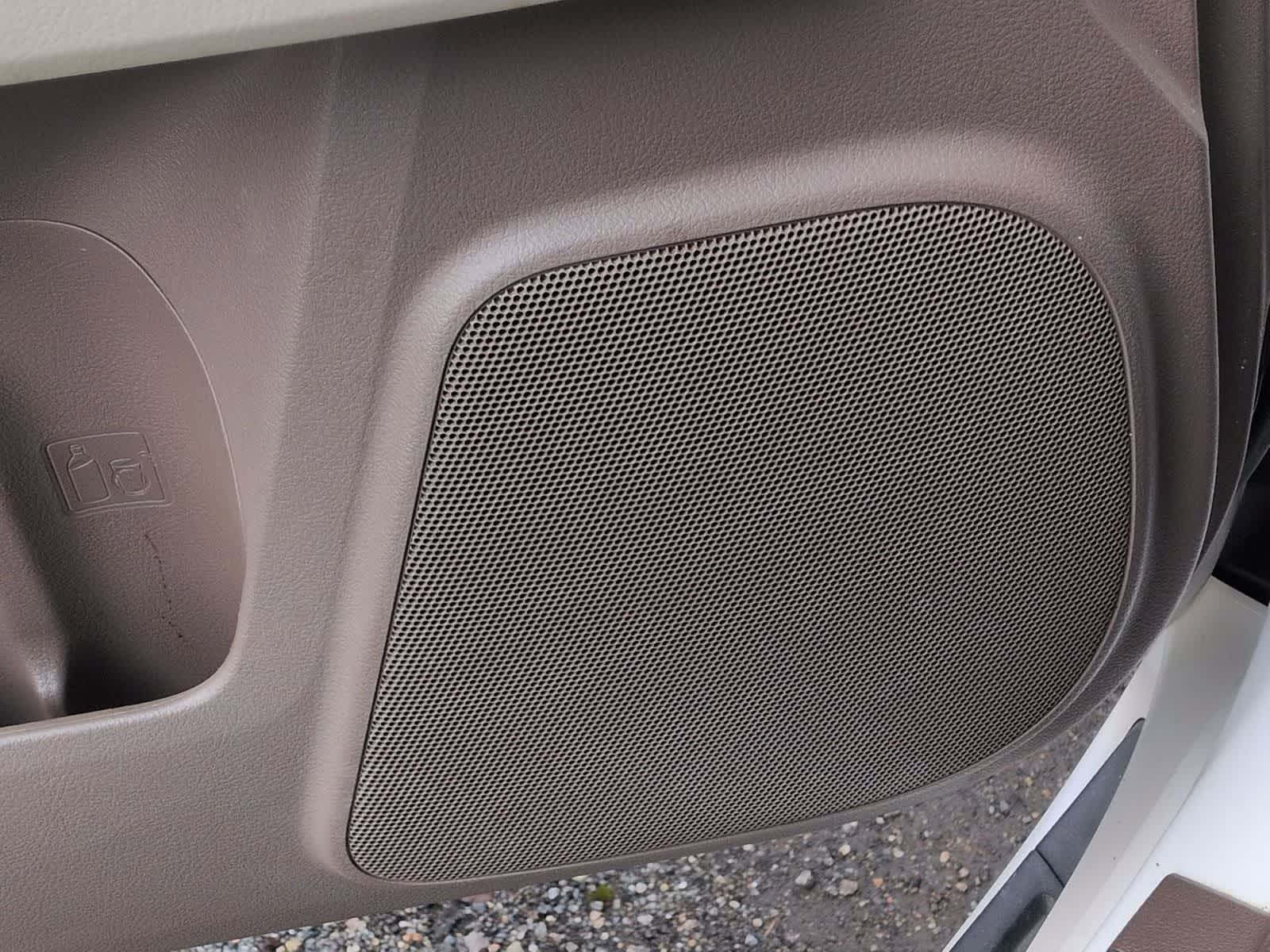 Thumbnail: 2015 Lexus GX - 33