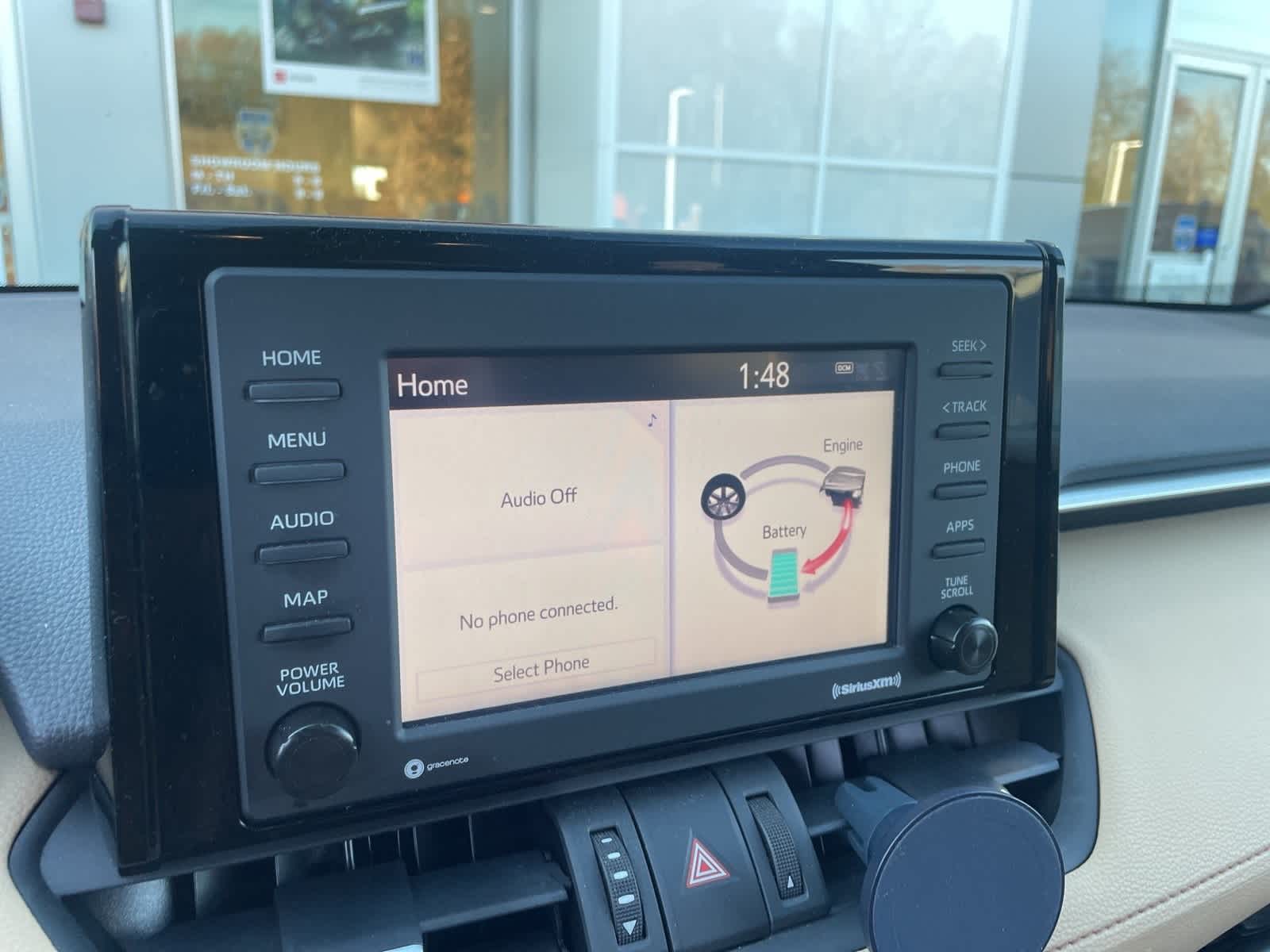 Thumbnail: 2022 Toyota RAV4 - 21