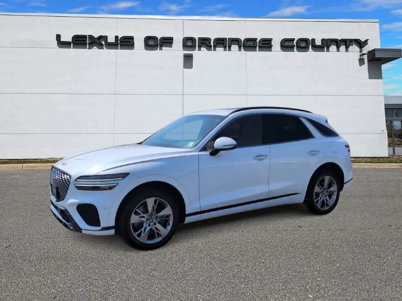 Thumbnail: 2022 Genesis GV70 - 4