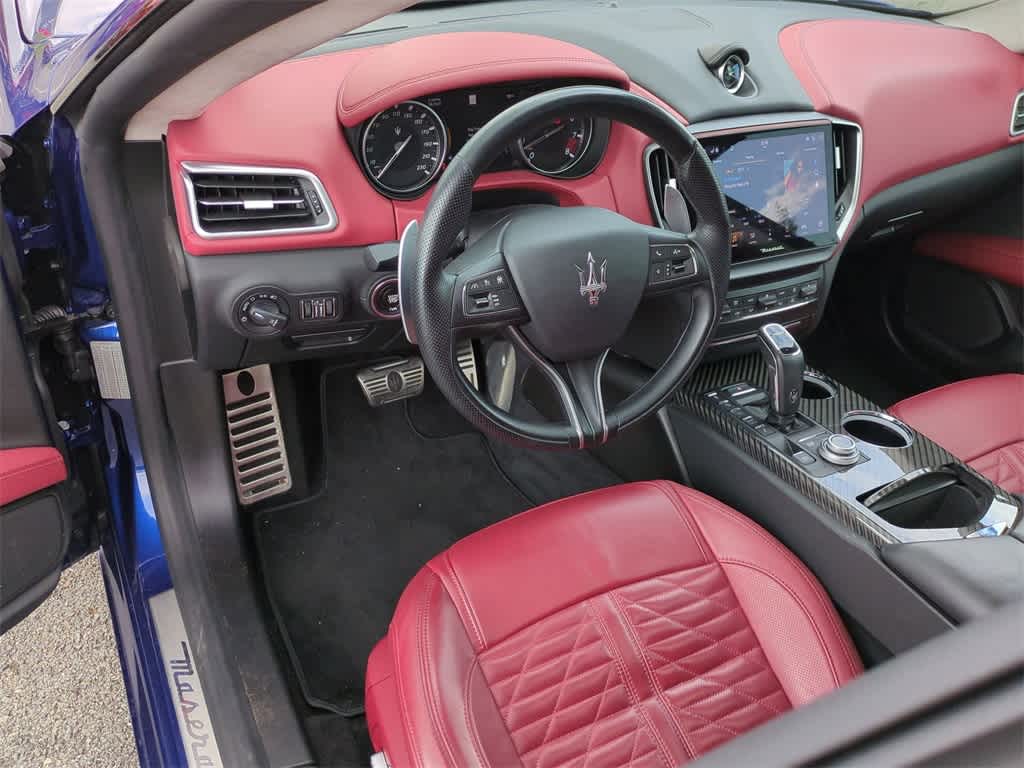 Thumbnail: 2022 Maserati Ghibli - 10