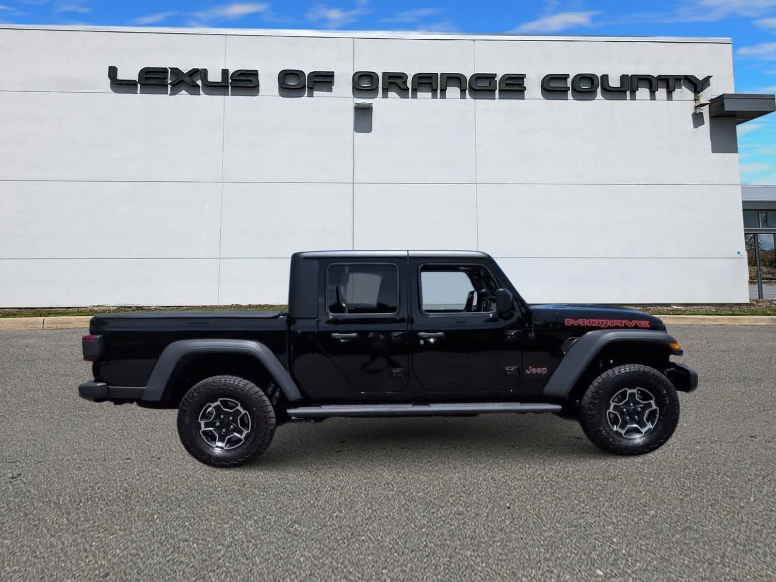 Thumbnail: 2023 Jeep Gladiator - 9