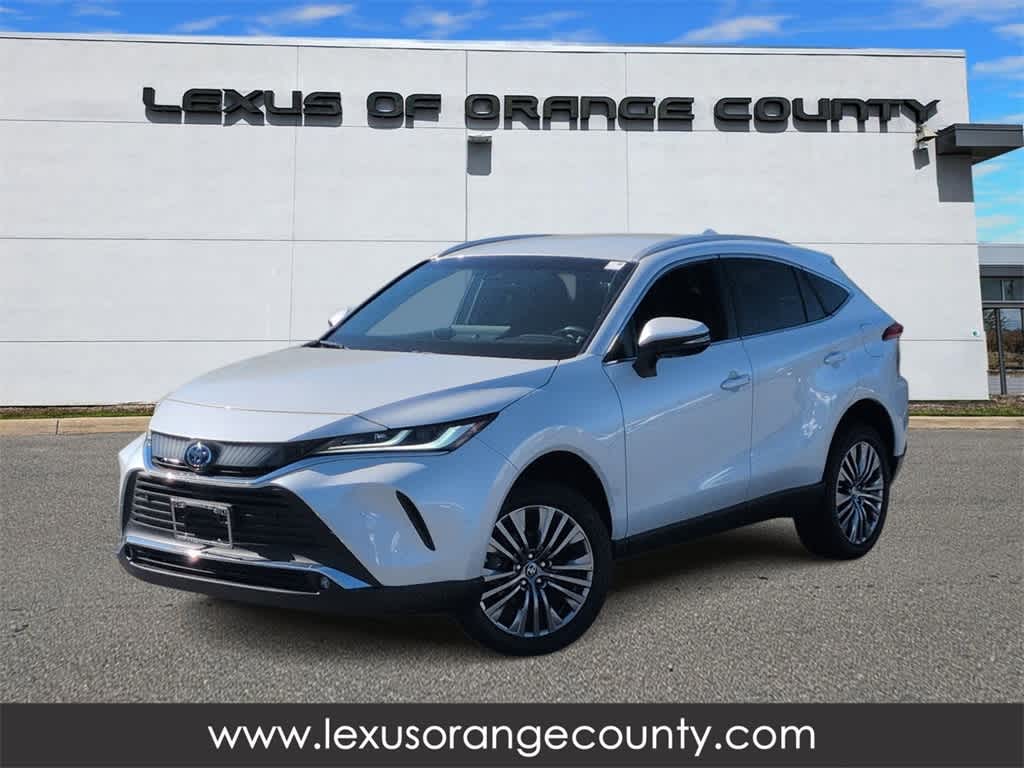 Thumbnail: 2024 Toyota Venza - 1