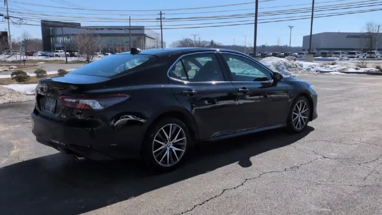 Thumbnail: 2024 Toyota Camry - 8