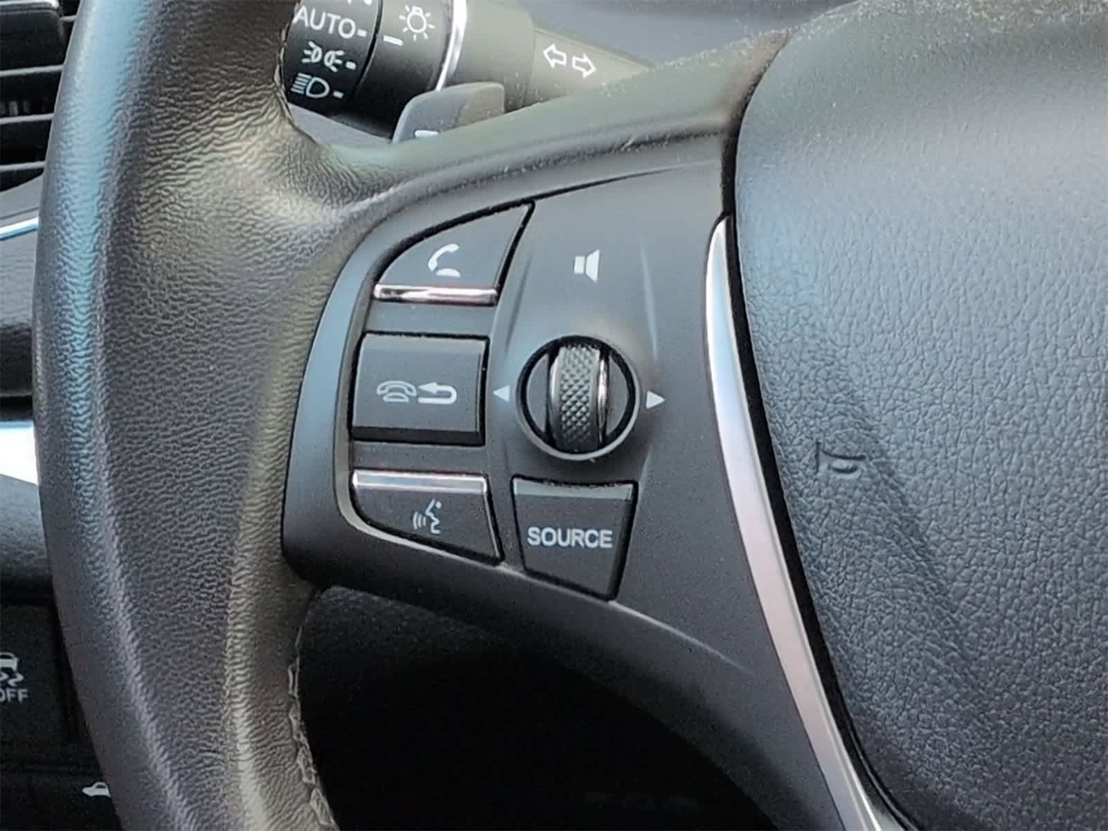 Thumbnail: 2015 Acura TLX - 26