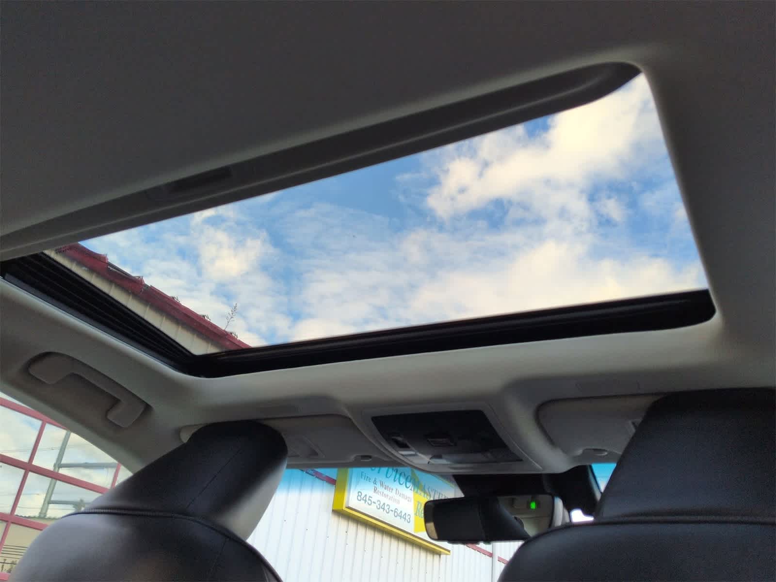 Thumbnail: 2023 Lexus ES - 23