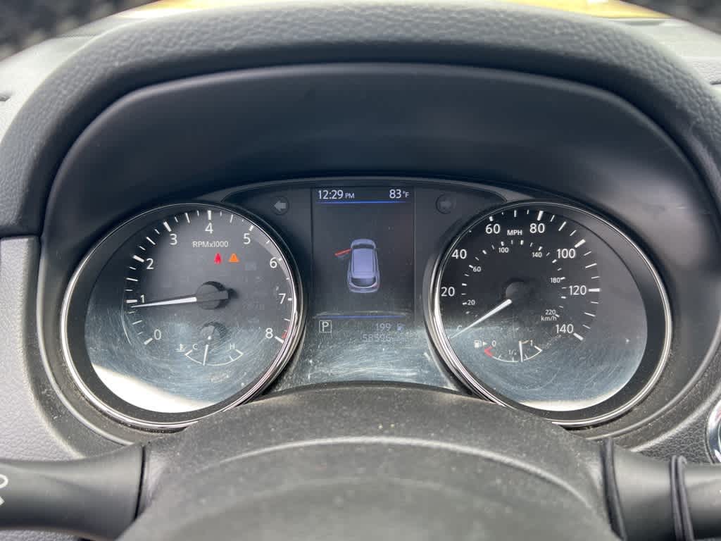 Thumbnail: 2019 Nissan Rogue Sport - 10