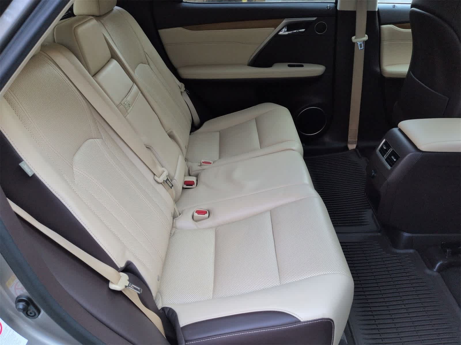 Thumbnail: 2017 Lexus RX - 21