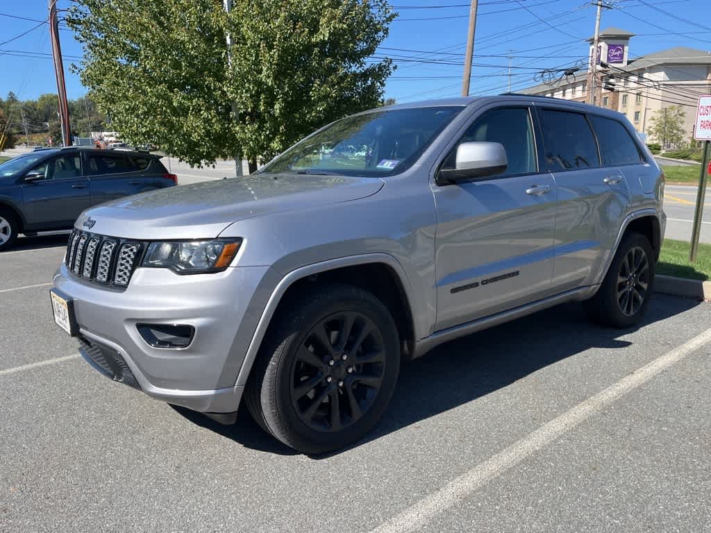 2019 Jeep Grand Cherokee Altitude -
                  Middletown, NY