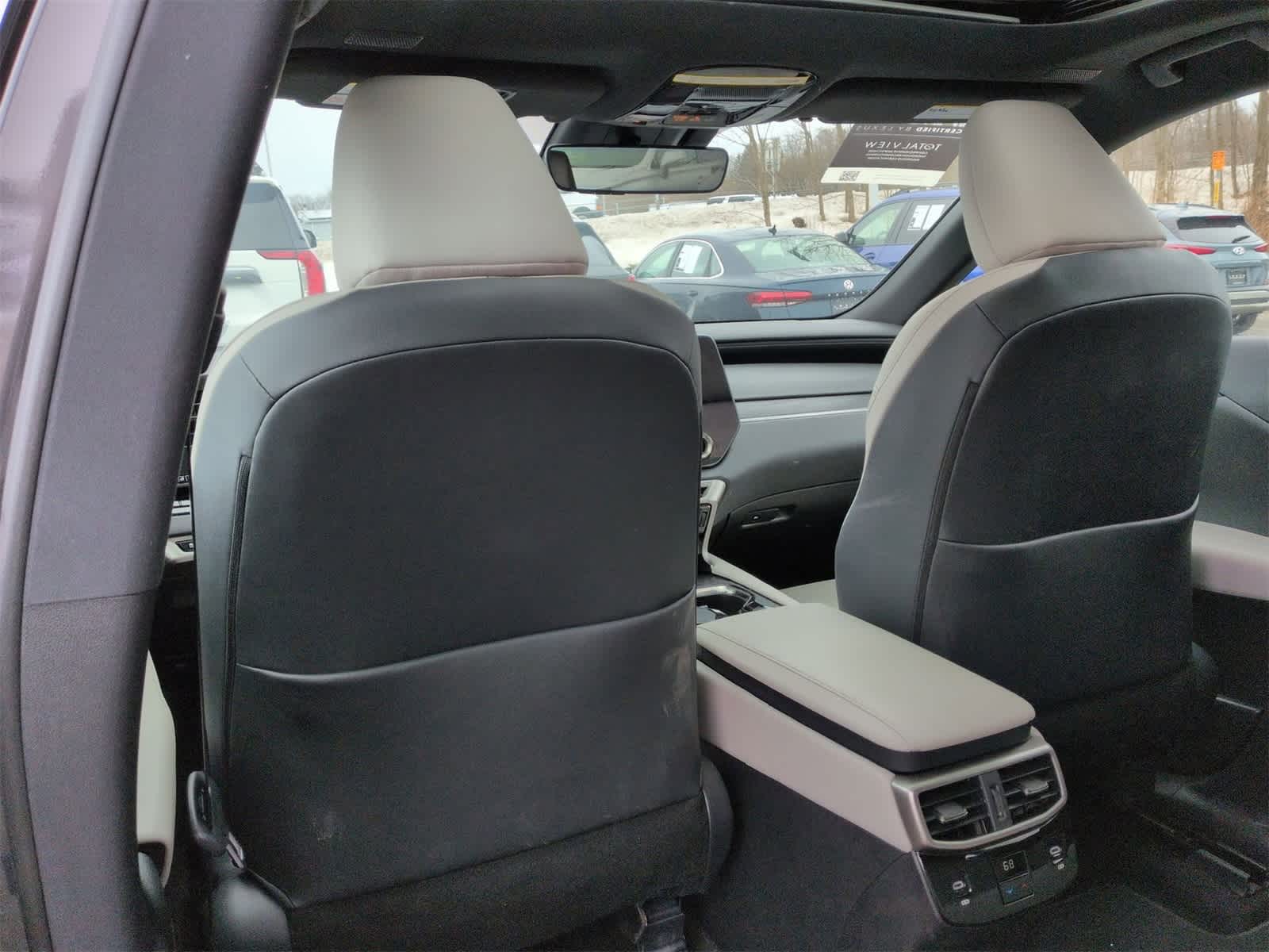 Thumbnail: 2025 Lexus RX - 19