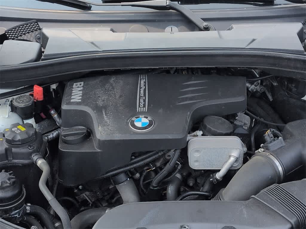 Thumbnail: 2015 BMW X1 - 15