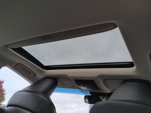 Thumbnail: 2025 Lexus ES - 23