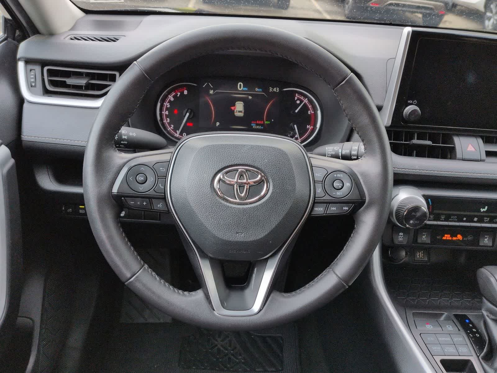 Thumbnail: 2024 Toyota RAV4 - 23