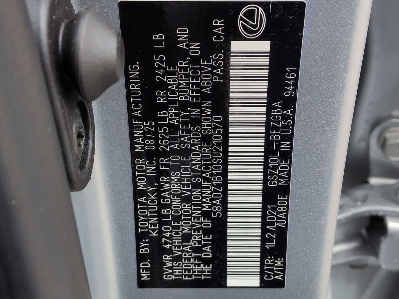 Thumbnail: 2025 Lexus ES - 38