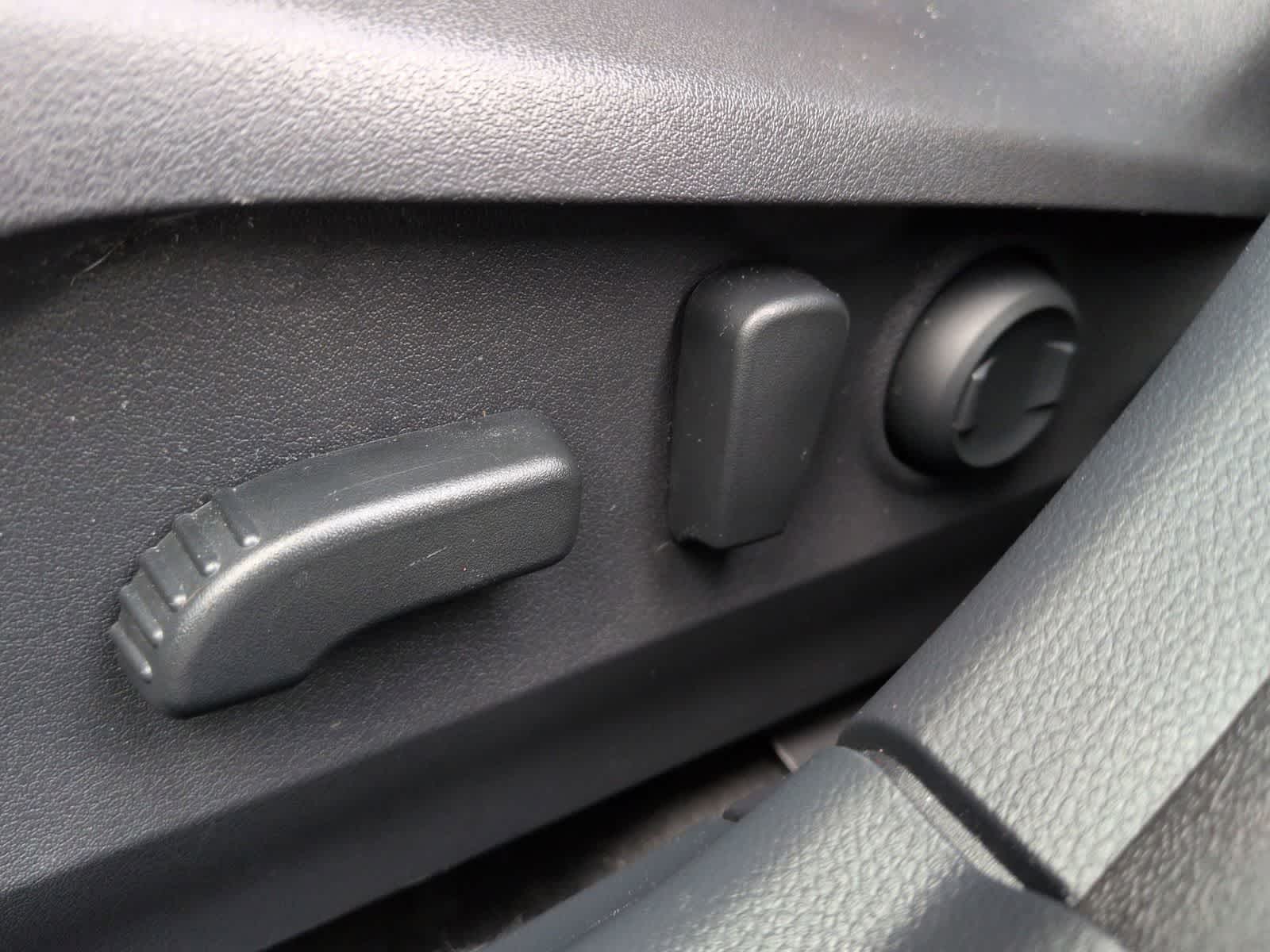 2022 Subaru Outback Touring - Photo 18