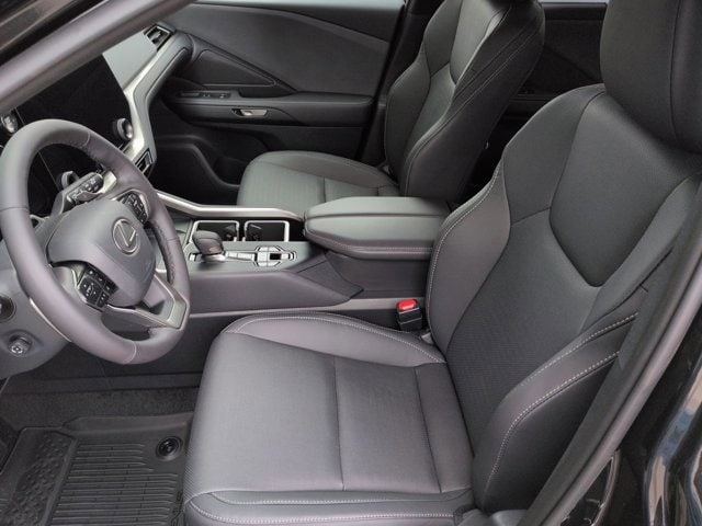 Thumbnail: 2026 Lexus TX - 17