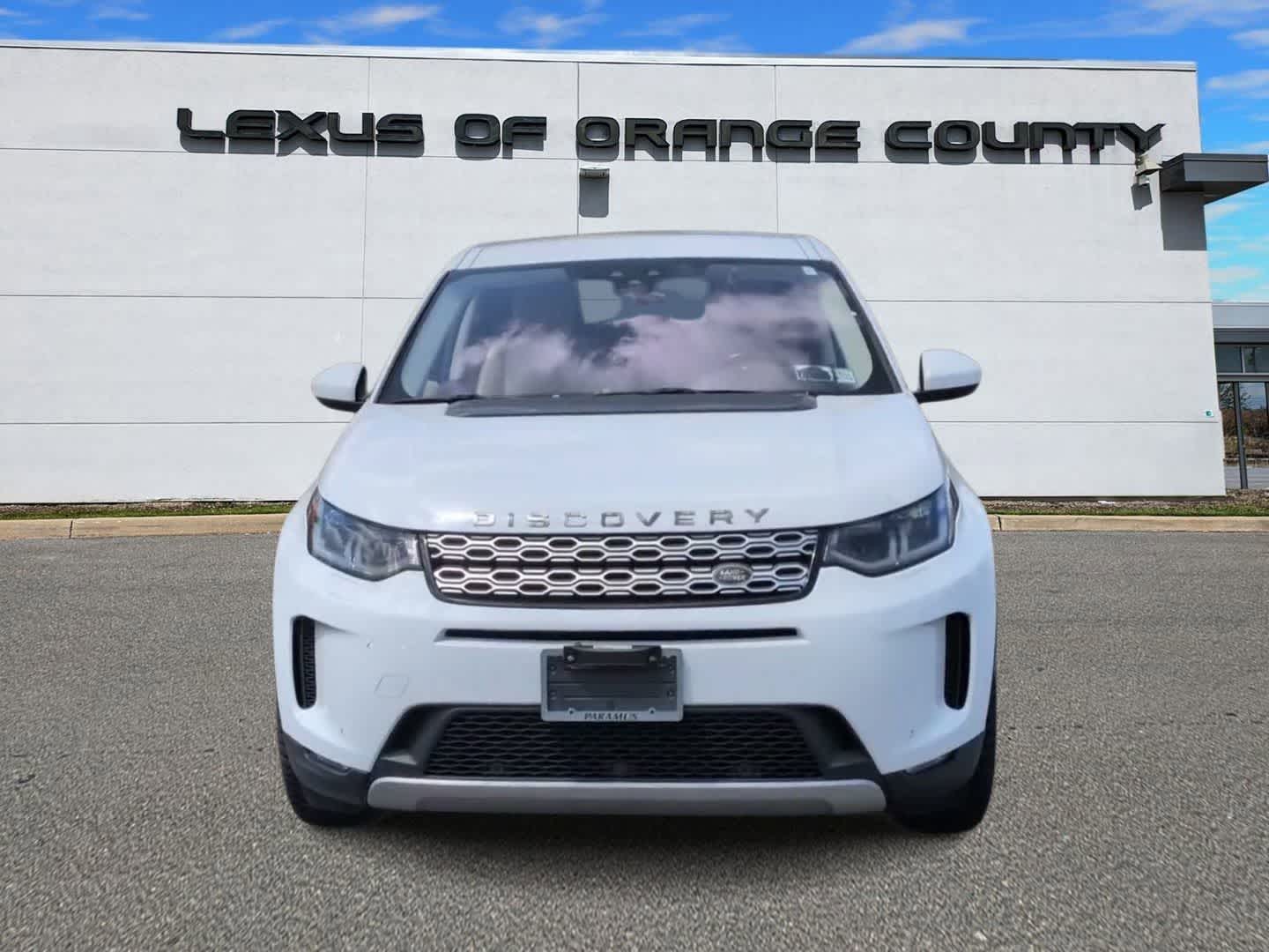 Thumbnail: 2020 Land Rover Discovery Sport - 3