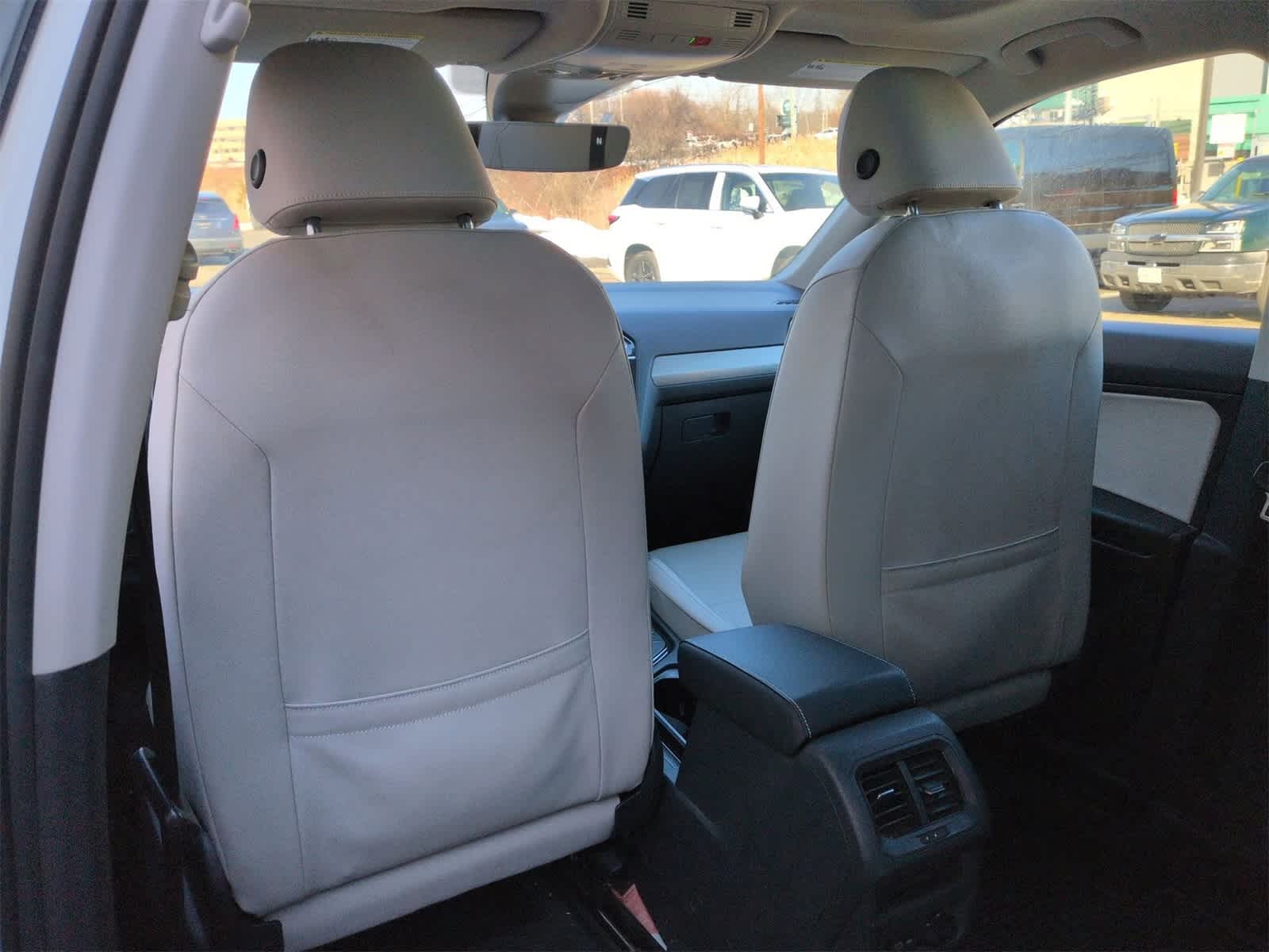 Thumbnail: 2021 Volkswagen Tiguan - 19