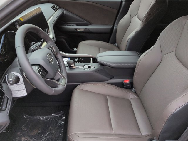 Thumbnail: 2026 Lexus TX - 17