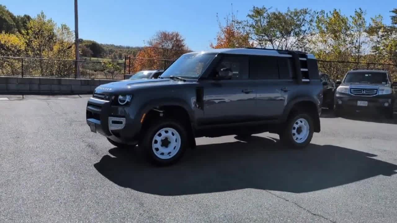 Thumbnail: 2020 Land Rover Defender - 4