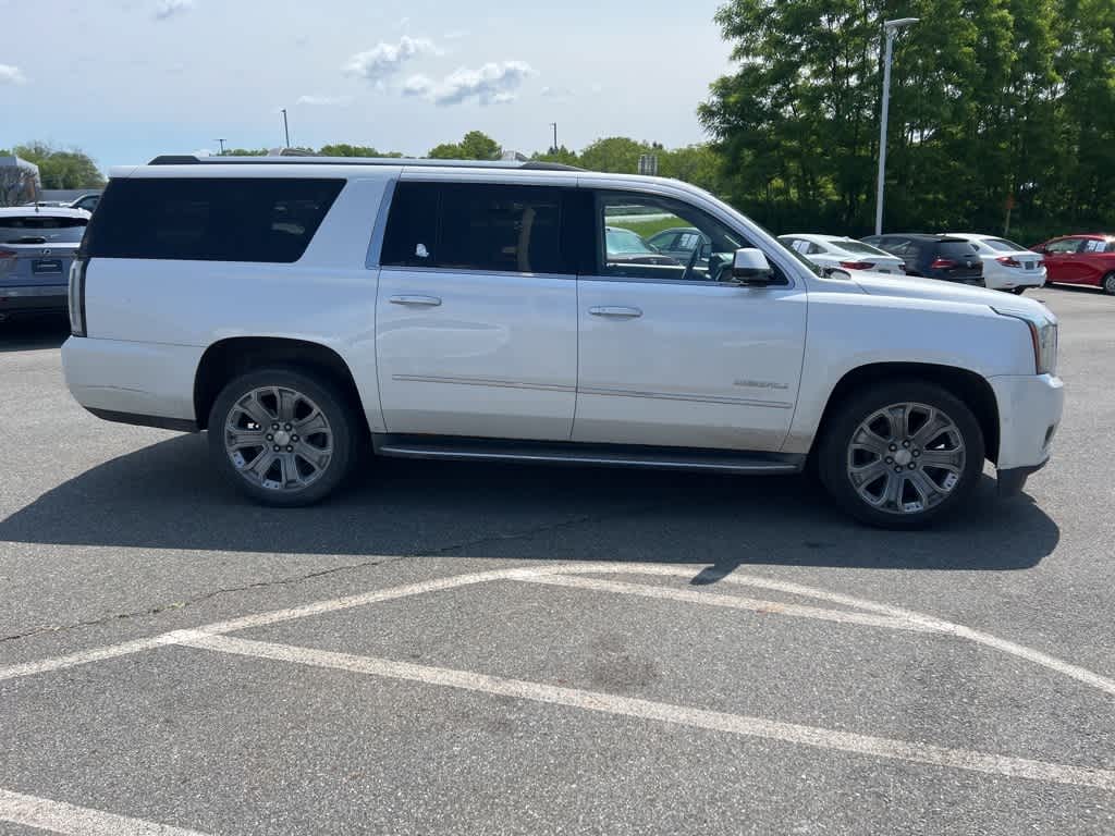 2016 GMC Yukon XL Denali 4