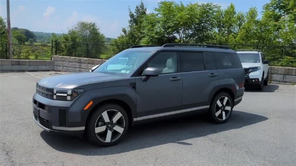 2024 Hyundai Santa Fe Limited photo 4