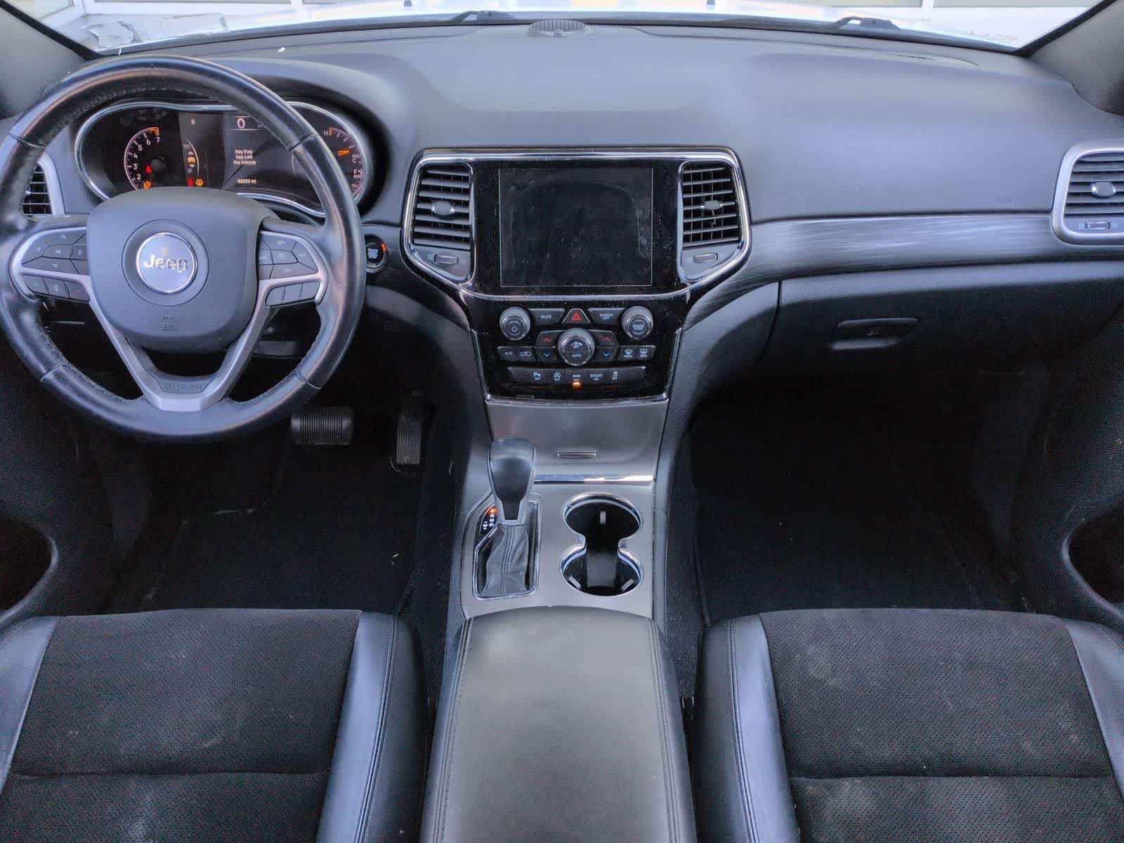 Thumbnail: 2020 Jeep Grand Cherokee - 16