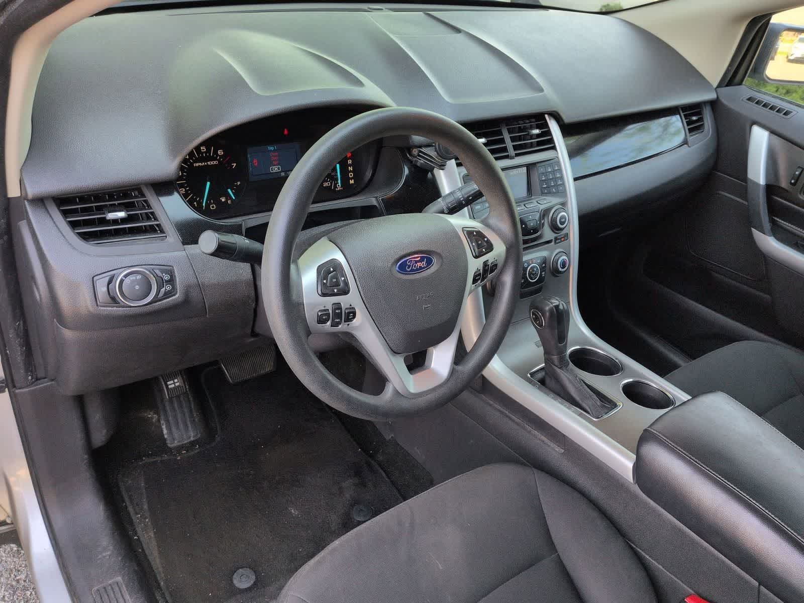 Thumbnail: 2012 Ford Edge - 10