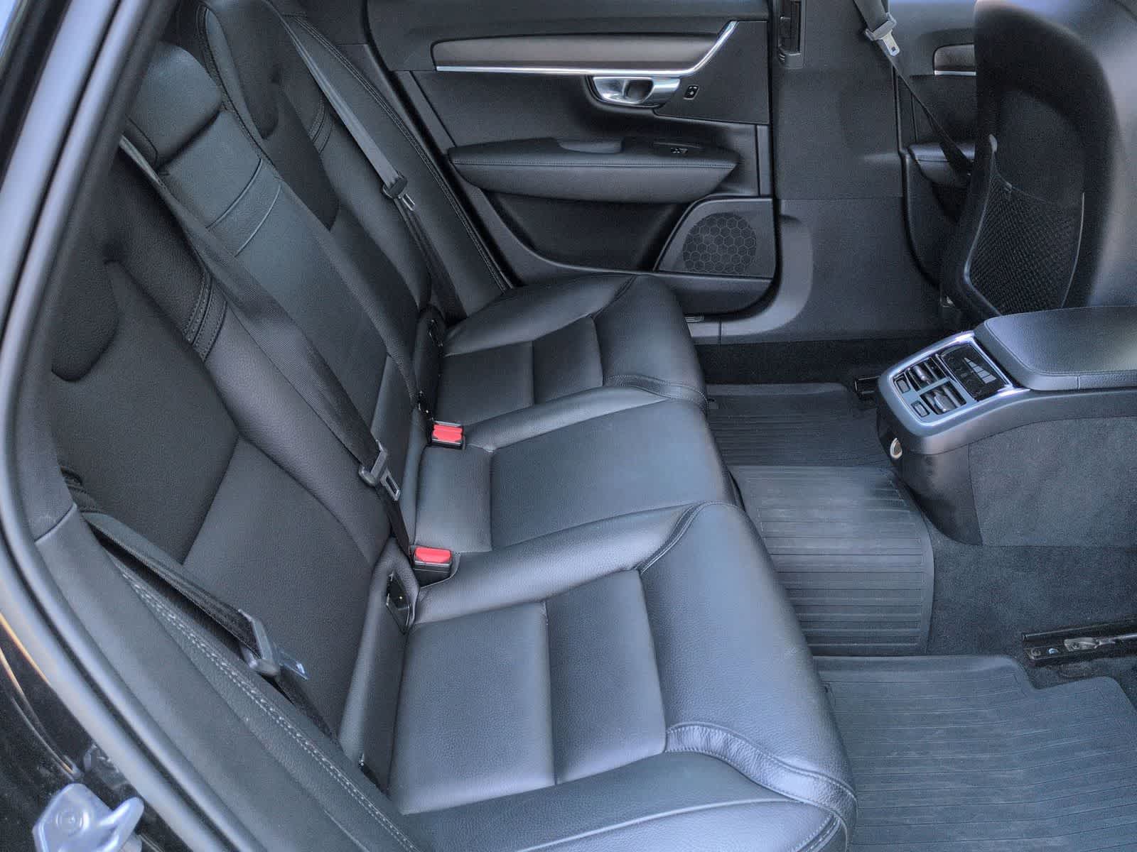 Thumbnail: 2018 Volvo S90 - 22