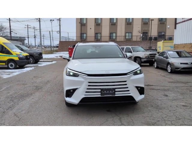 Thumbnail: 2026 Lexus TX - 3