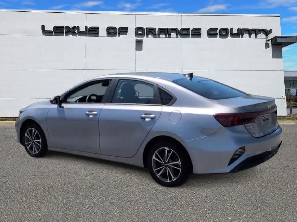Thumbnail: 2023 Kia Forte - 6