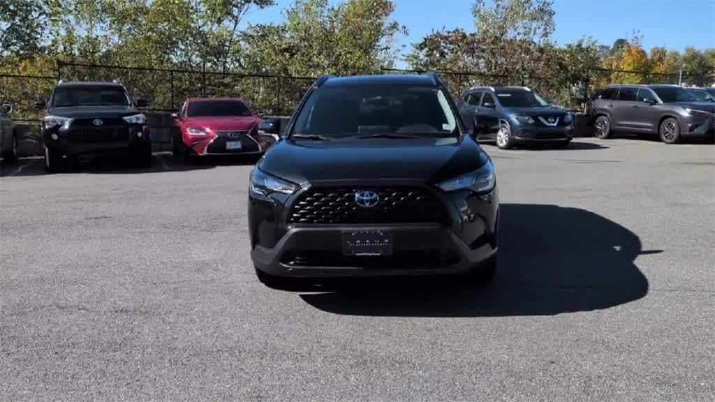 Used 2024 Toyota Corolla Cross LE SUV
