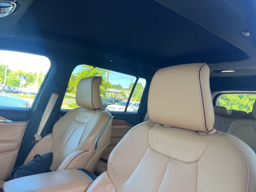 Thumbnail: 2022 Jeep Grand Cherokee - 3