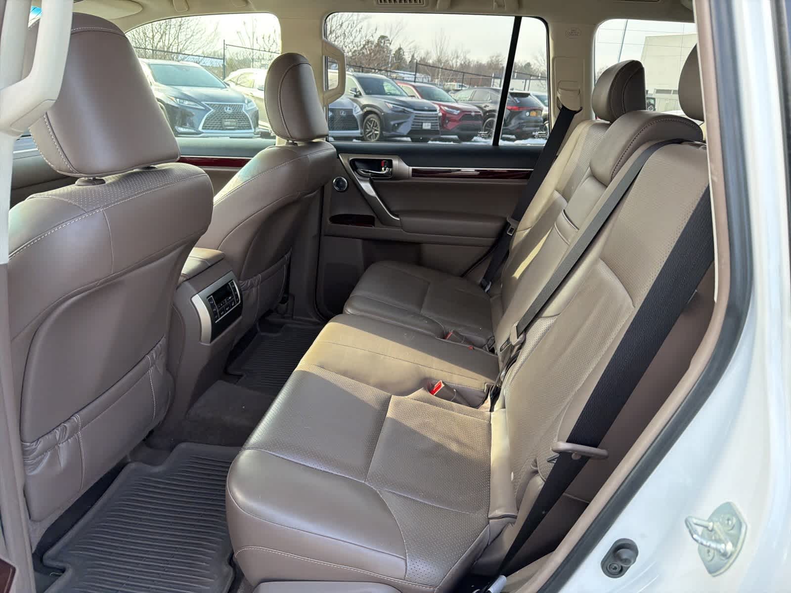 Thumbnail: 2018 Lexus GX - 22