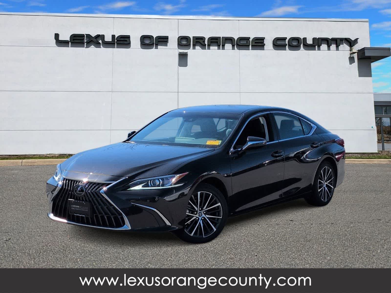 Thumbnail: 2025 Lexus ES - 1