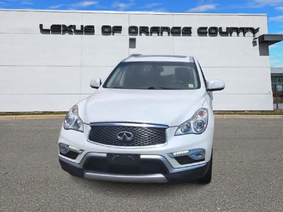 Thumbnail: 2017 INFINITI QX50 - 3
