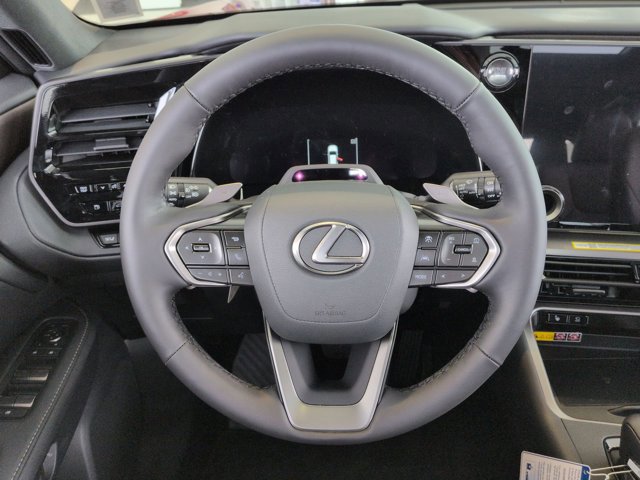 Thumbnail: 2026 Lexus TX - 17