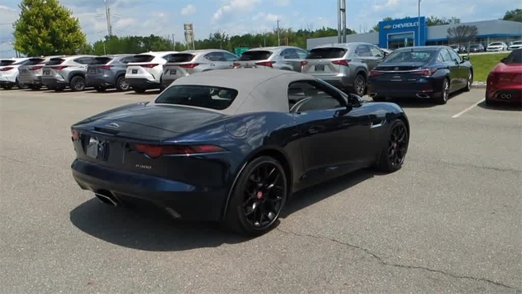 Thumbnail: 2020 Jaguar F-Type - 8