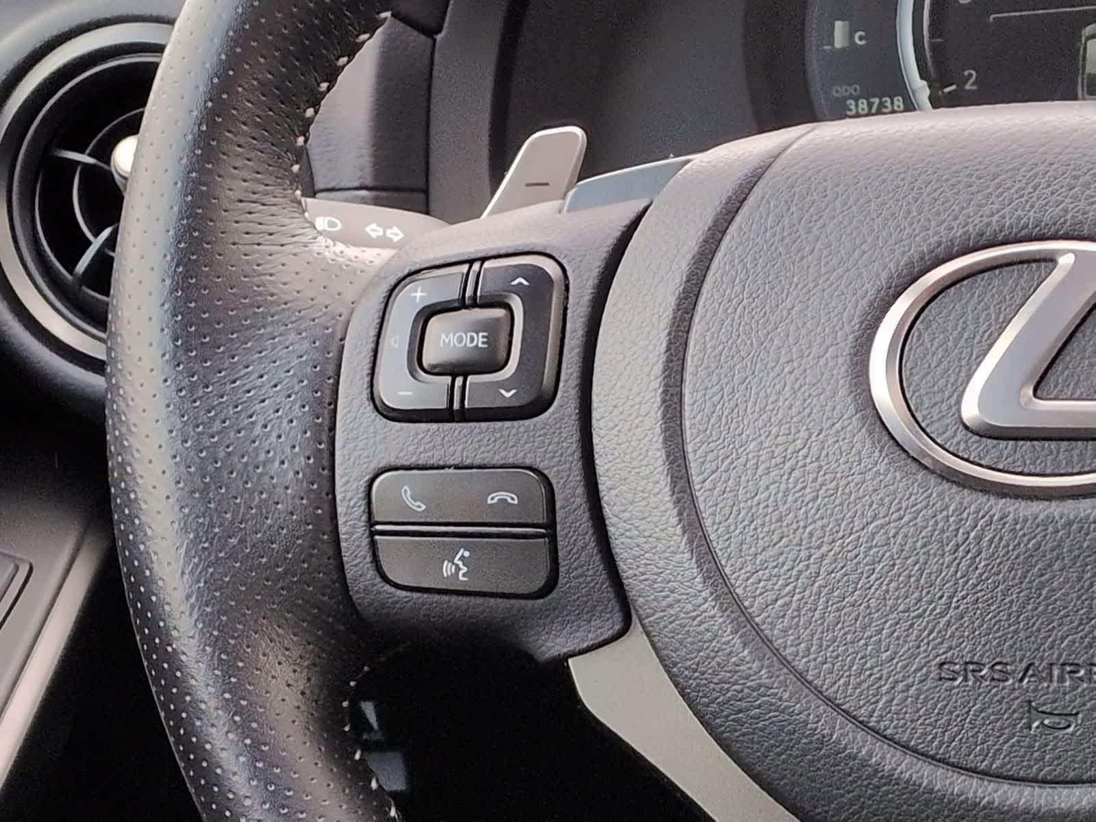 Thumbnail: 2023 Lexus IS - 26