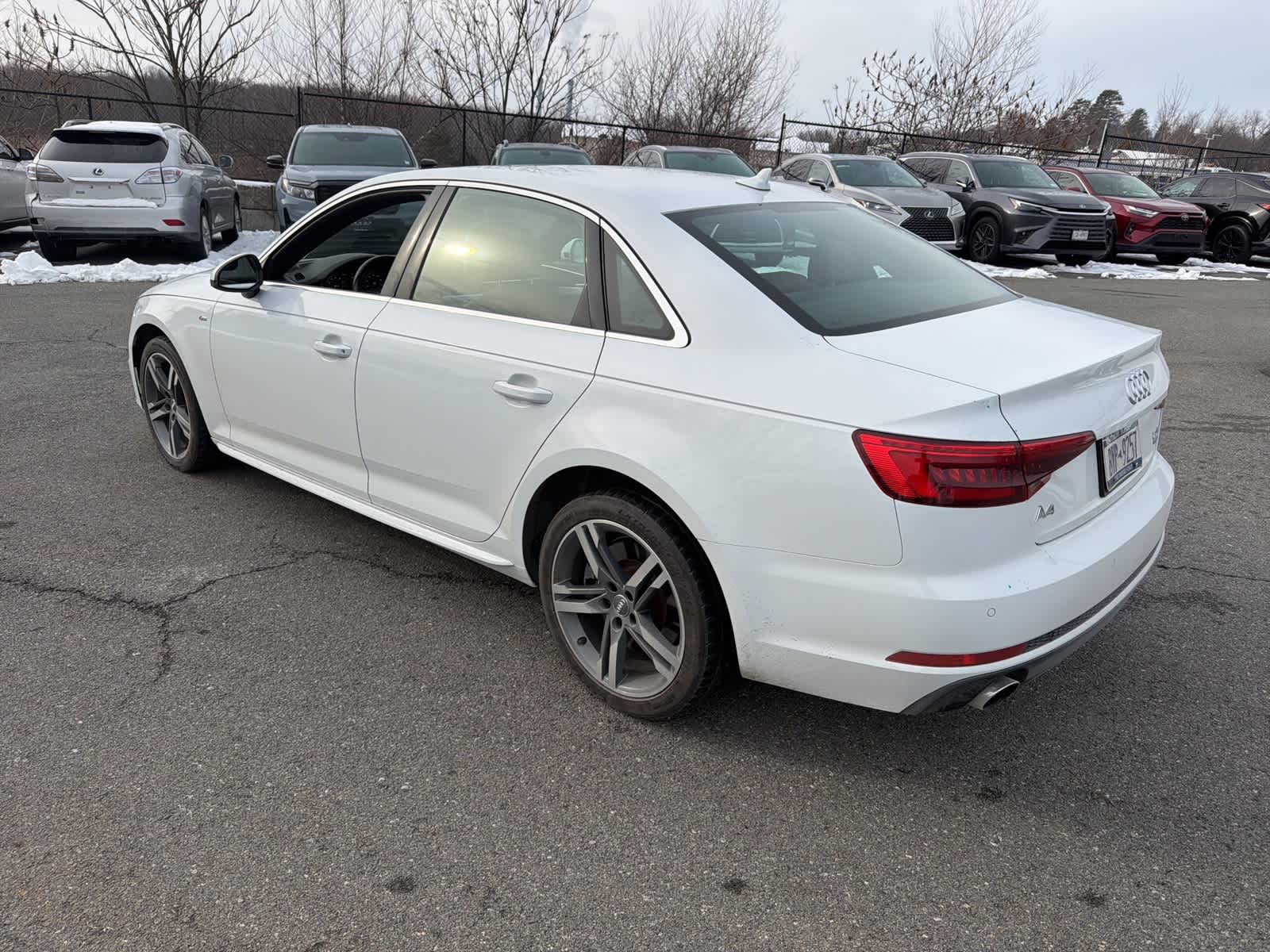 Thumbnail: 2017 Audi A4 - 14