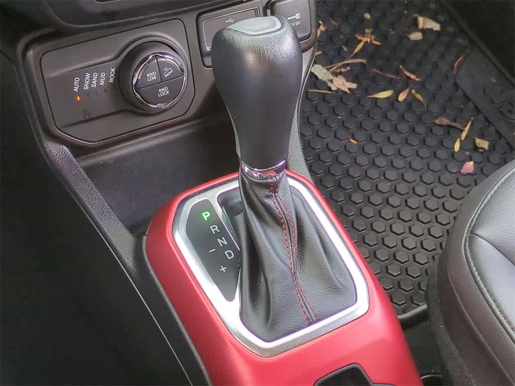 Thumbnail: 2021 Jeep Renegade - 31