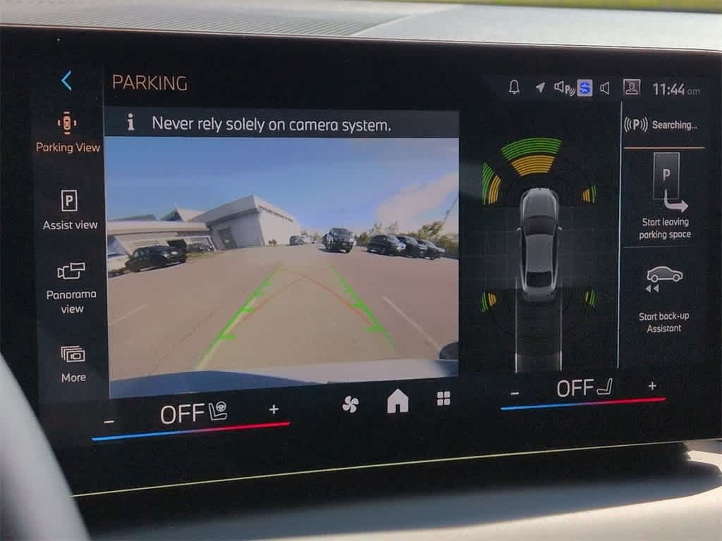 Thumbnail: 2025 BMW 2 Series - 29