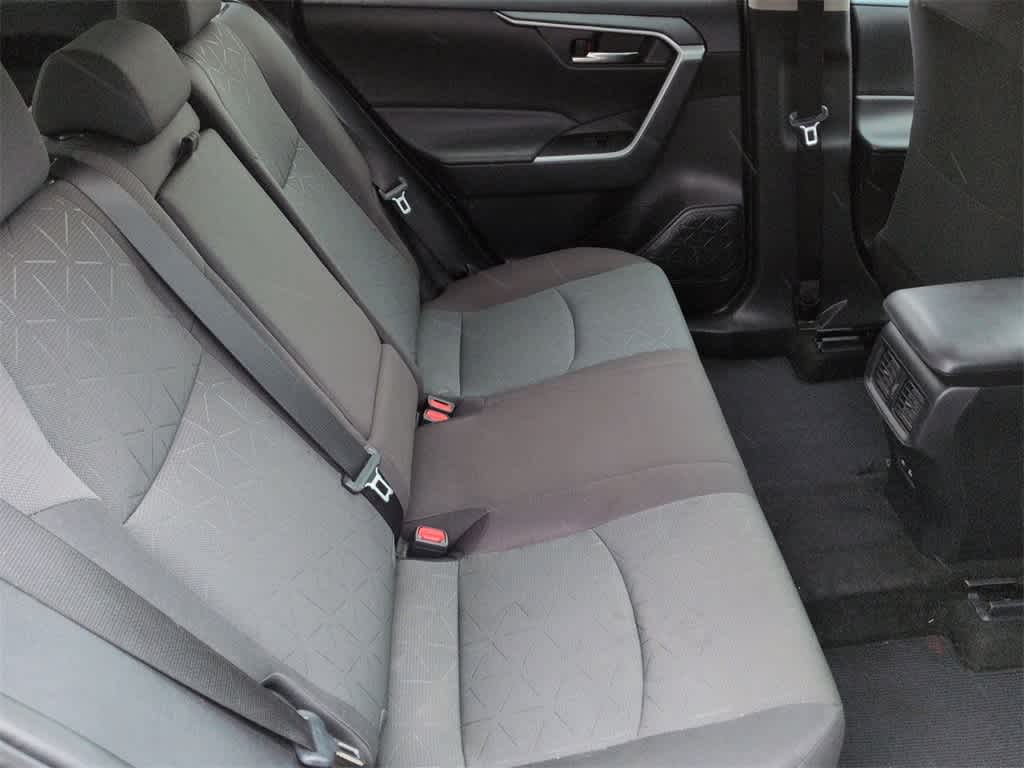 Thumbnail: 2024 Toyota RAV4 - 21