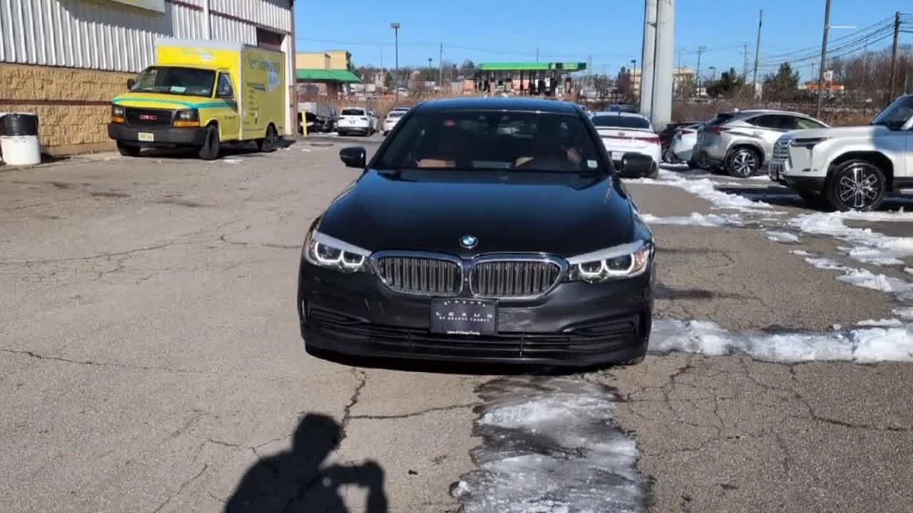 Thumbnail: 2019 BMW 5 Series - 3
