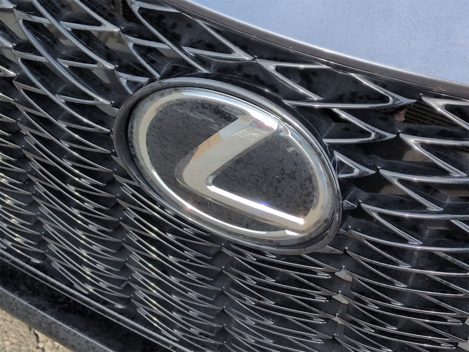 Thumbnail: 2023 Lexus IS - 12