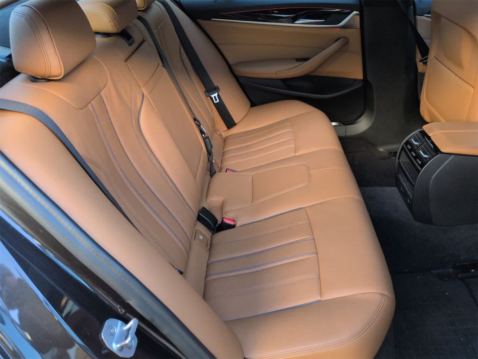 Thumbnail: 2019 BMW 5 Series - 22